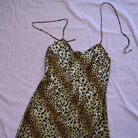 Vintage Victoria’s Secret Satin Slip Dress – Size M - Picture 2 of 5